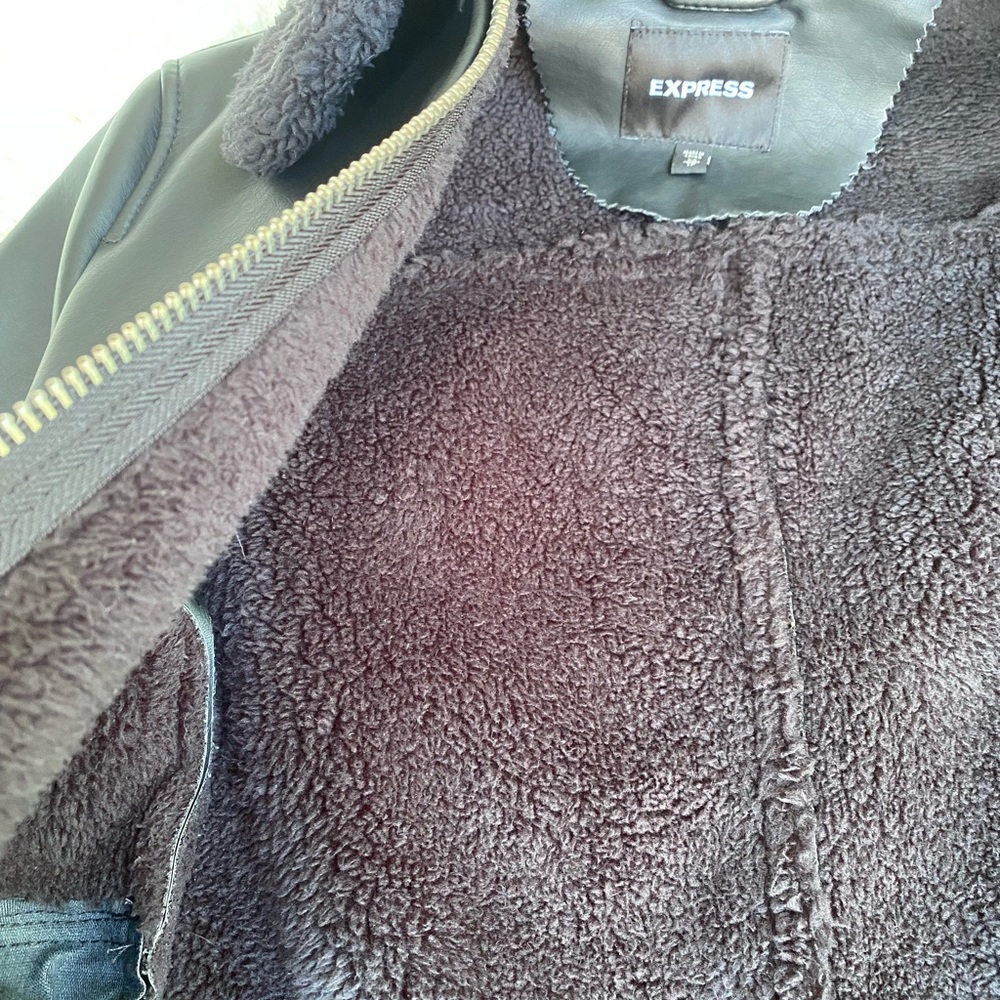 Express Leather Jacket - image 4
